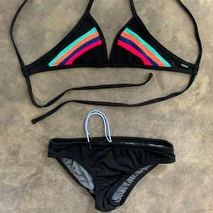 Two piece Jolyn Bikini